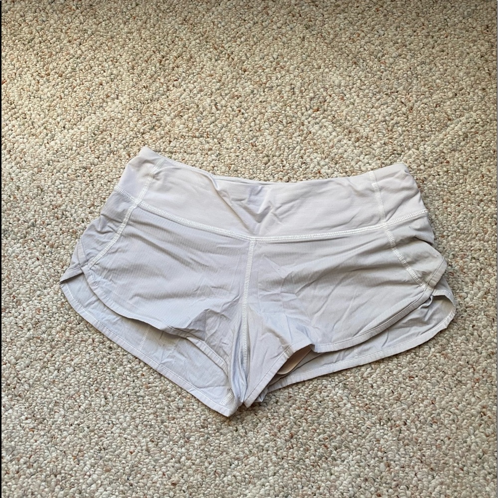 LULULEMON SPEED UP SIZE 4